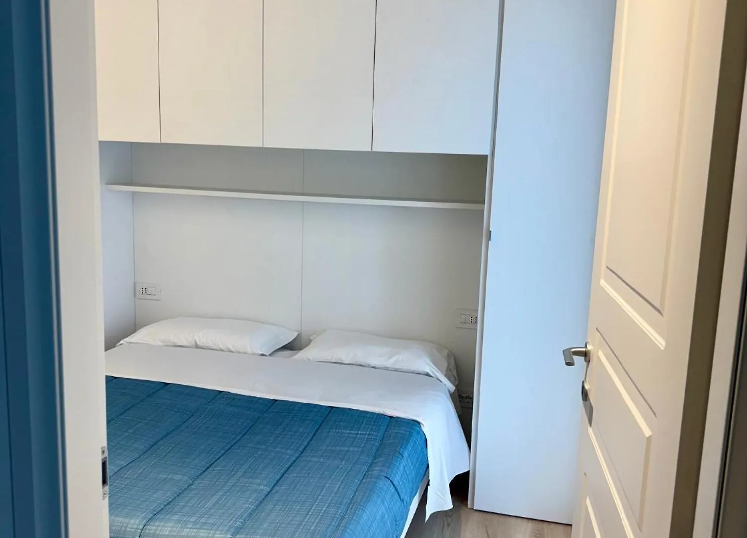 Mihouse Res Milan Apartment